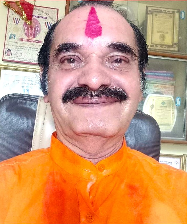 Mahamandleshvar Ram Shankar Tiwari Ji Maharaj